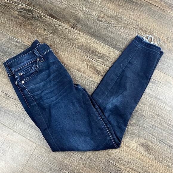 7 For All Mankind High Waist Skinny Jeans Pants Denim ((size 26)) - Picture 4 of 8